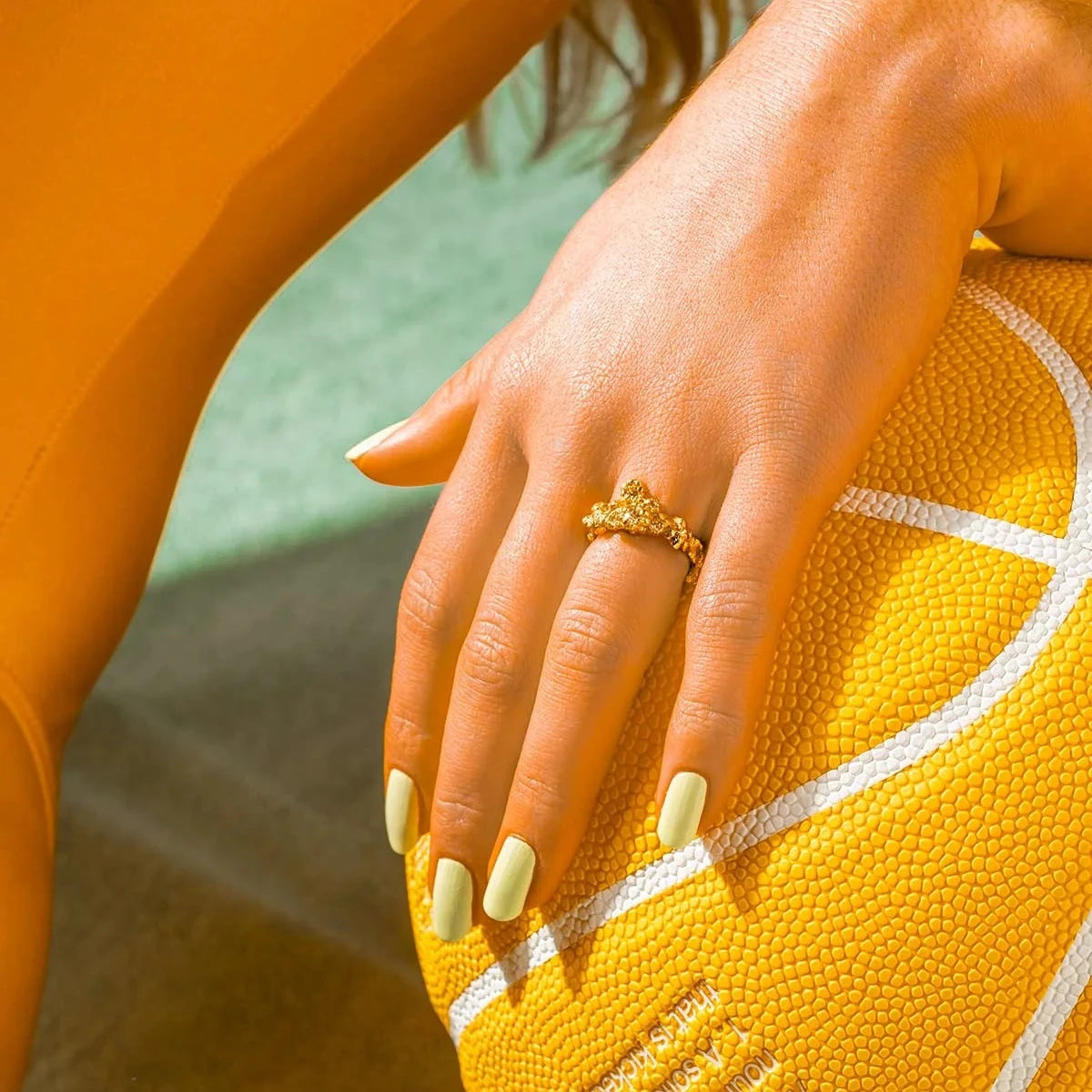 Vincent Glimmering Haze Goldyde Ring