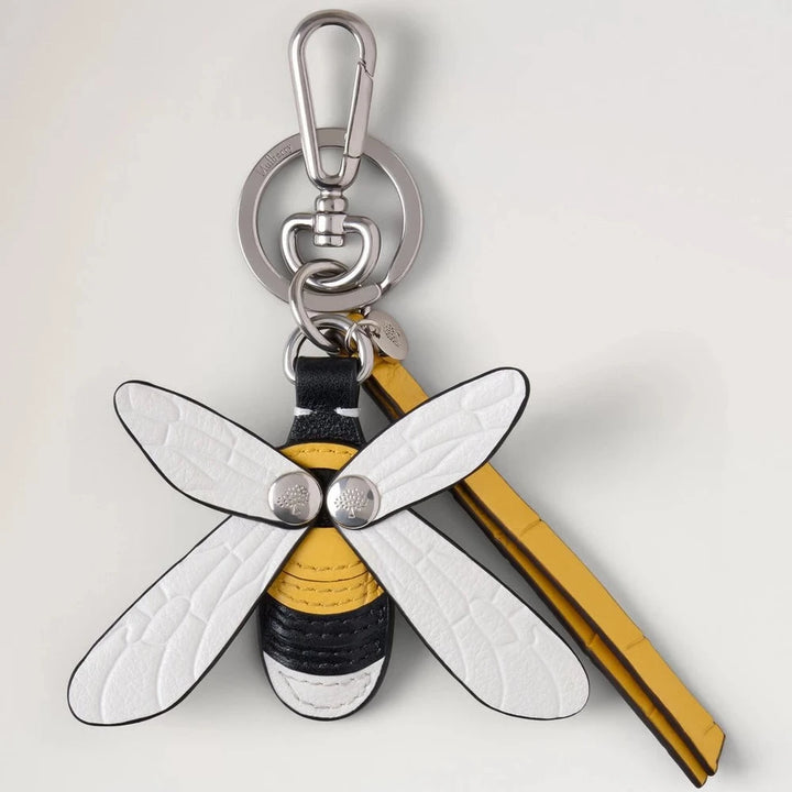 Mulberry Softie Bee Keyring i læder, gul og hvid med metallic detaljer, formet som bi. Model G_RK6012_000Z115