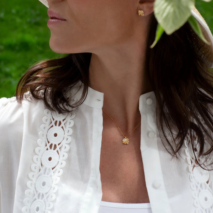 Flora danica firkløver halsband påven guld pläterad