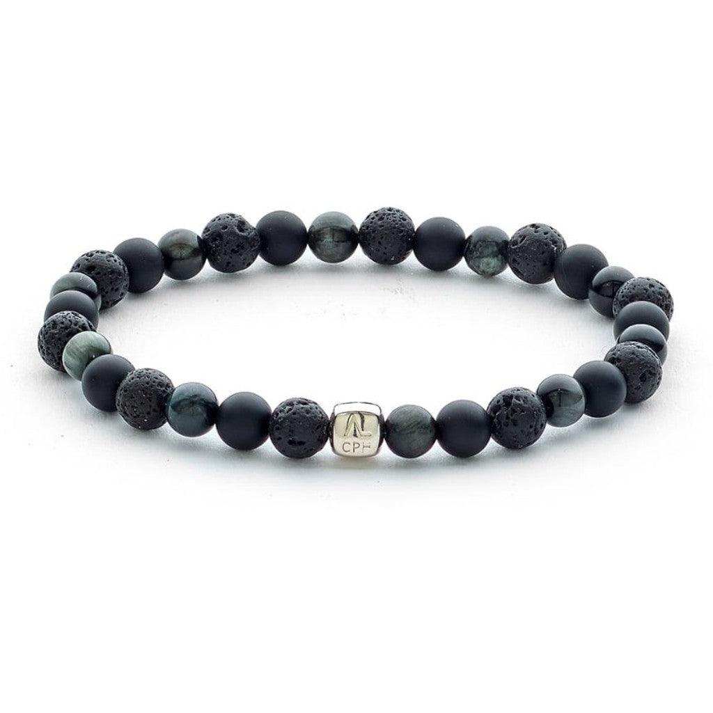 Alexander Lynggaard Armband Stockholm 6mm med svarta matta stenar och silverdetalj på vit bakgrund. Modell c20363-001