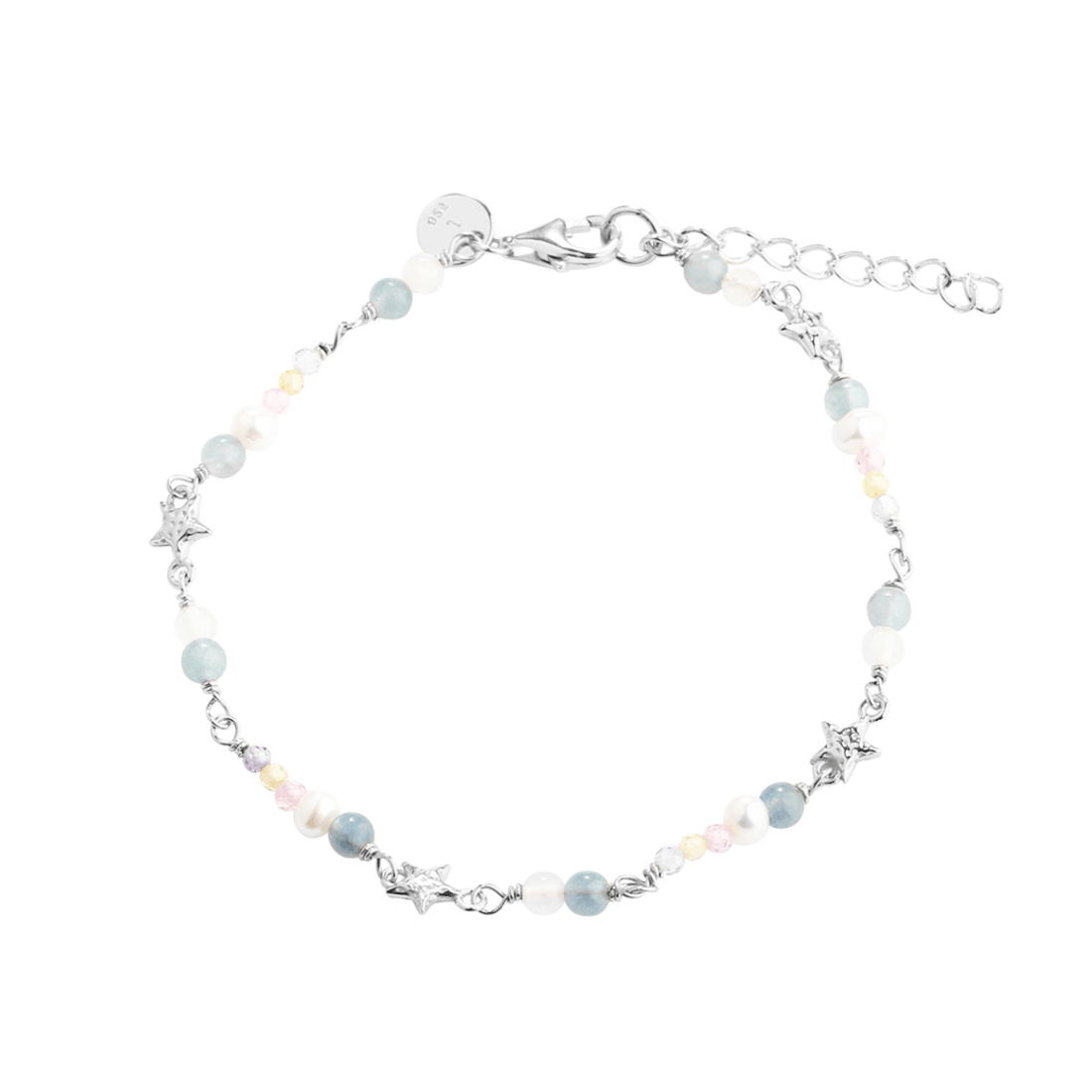 Aqua Dulce Stella Armband i silver visar ett vackert armband med ljusa pärlor och små stjärnor, modell 6169-1.