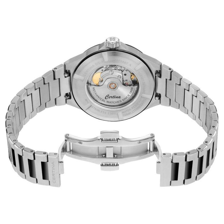 Certina DS 7 Powermatic 80 grön PVD-beläggning 39mm visad bakifrån med öppen länk och synlig automatisk rörelse.