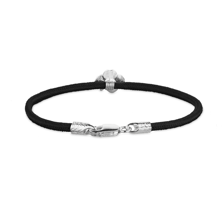 Flora Danica Firklover Silk Armband Svart Silverarmband med svart sidenband och detaljer i silver. Modell 907-flc-silke-svart-s-001-2