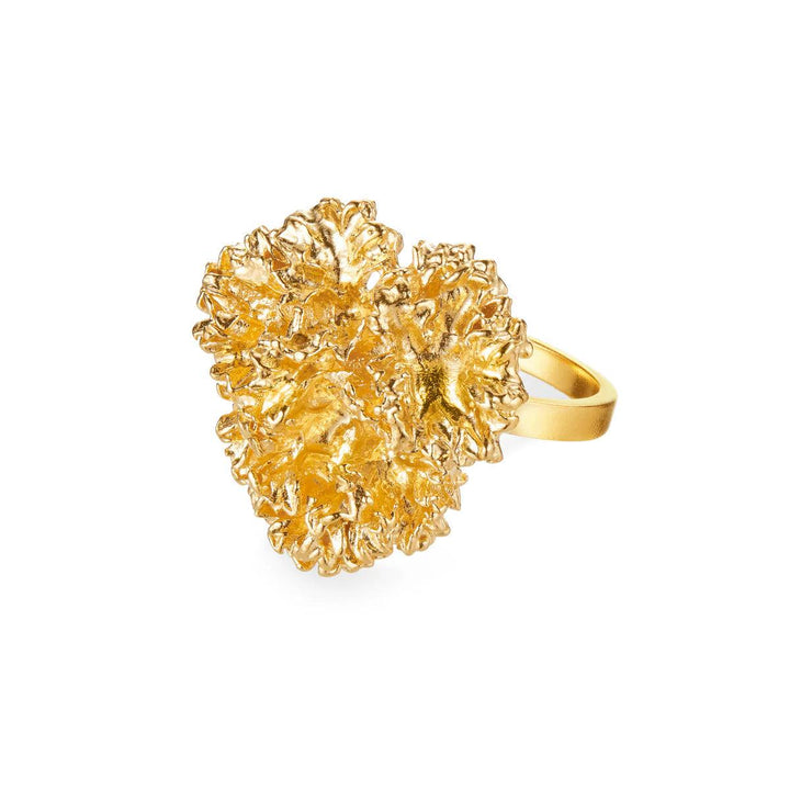 Flora Danica Persilja Statement Ring guldpläterad visar stor, detaljerad guldring med persiljemotiv. Modell 907-par-stri-g-001