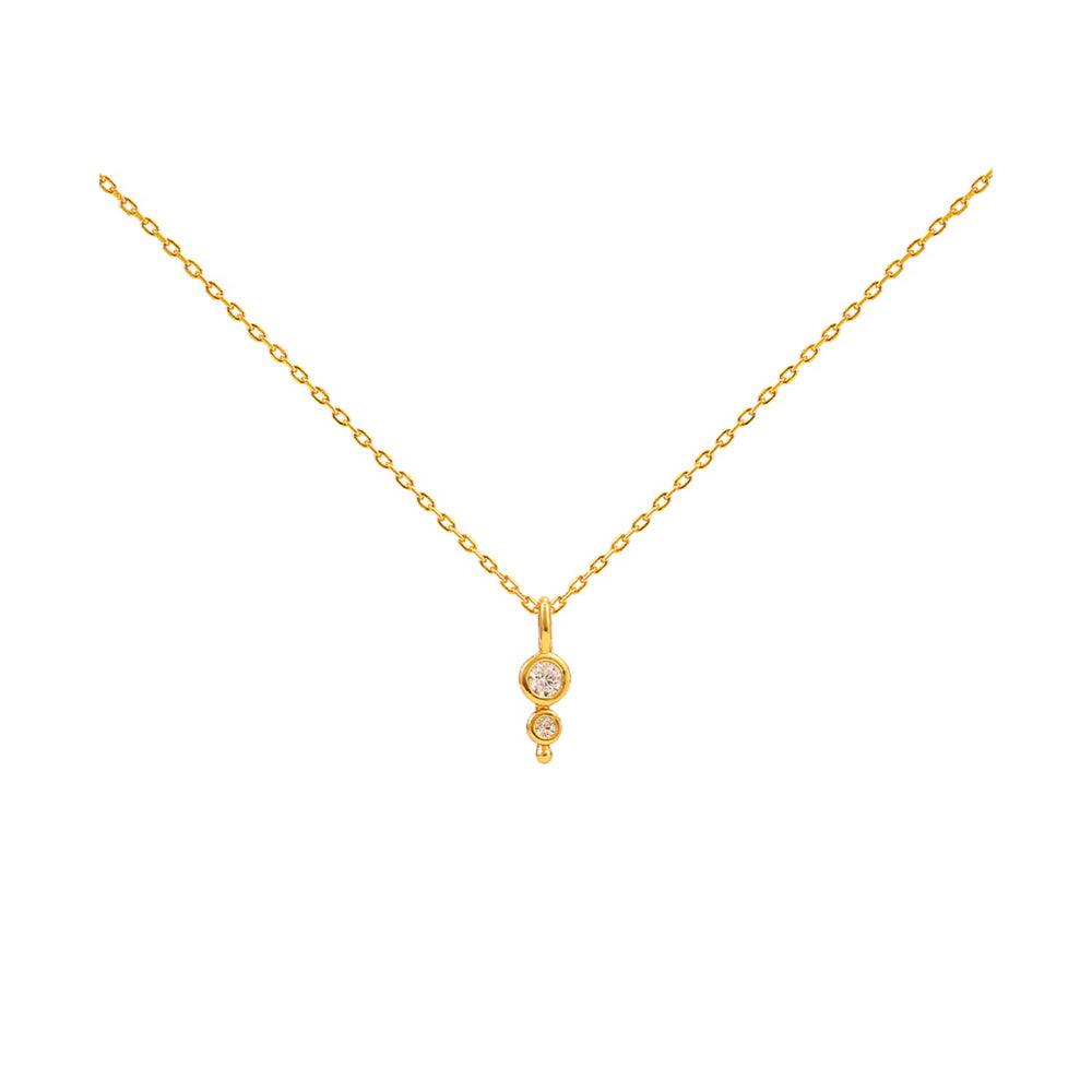 Hultquist Copenhagen Magnoliahalsband med två runda klara stenar i guldpläterad kedja, modell S08554G-1