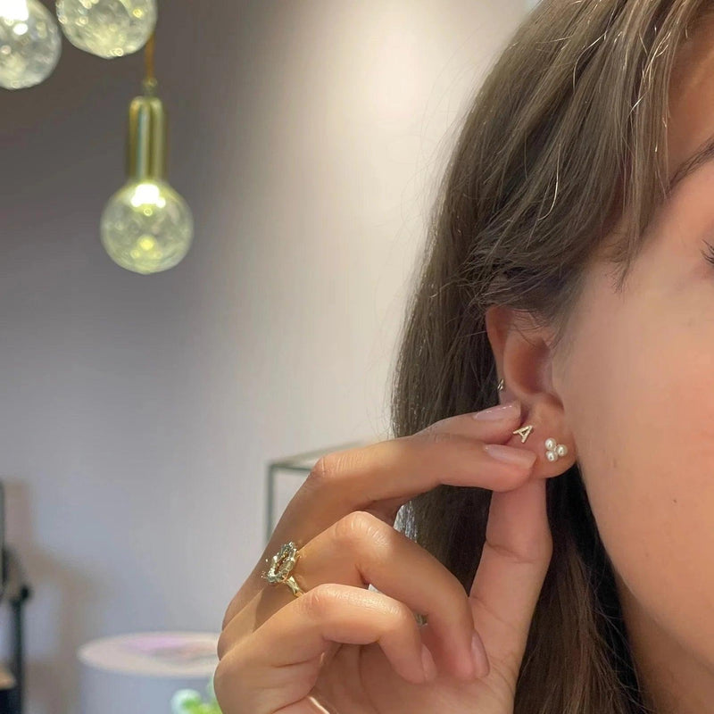 Jeberg Jewellery Cordelia Triple Pearl Stud - Øreringe - 52715