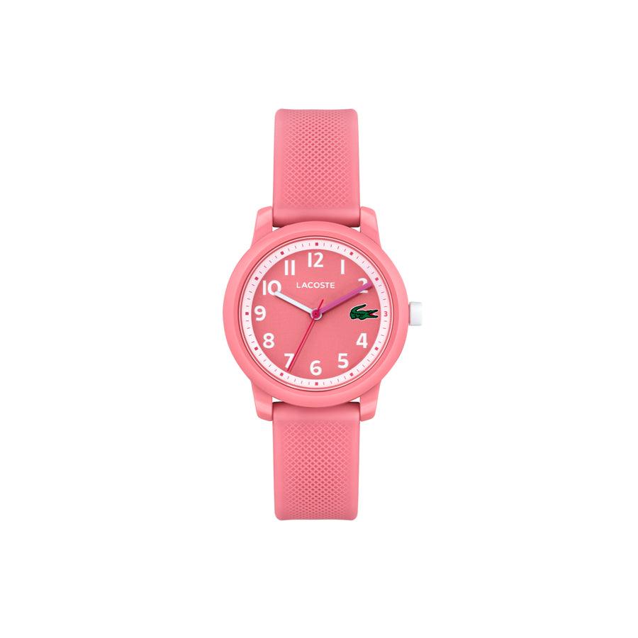 Lacoste Junior WATCH 12.12 Pink visar ett modernt rosa armbandsur med silikonband. Modell 2030040-1