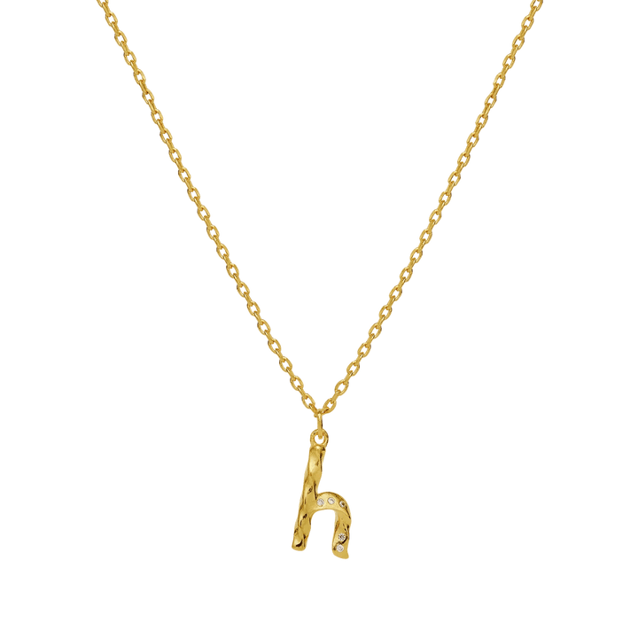maanesten-alphabet-letter-halskaede-forgyldt-bogstavs-vedhaeng-a-z guldhalskæde med bogstav A vedhæng og små klare sten. Model 2744a-008-10