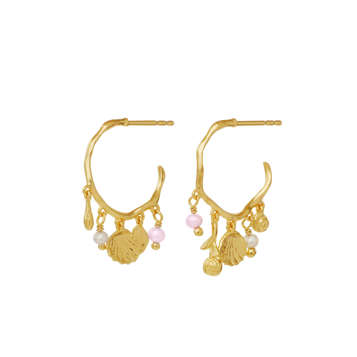 Maanesten Eve guldpläterade ringar med sötvattenspärlor visar fina gyllene örhängen med rosa och vita pärlor. Modell 9994a-1