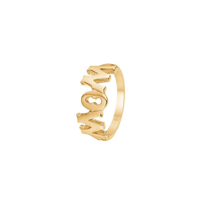 Mads Z 14kt MomWow Ring visar en ljus guldring i elegant design med texten MOMWOW. Modell 1540097-001-1.