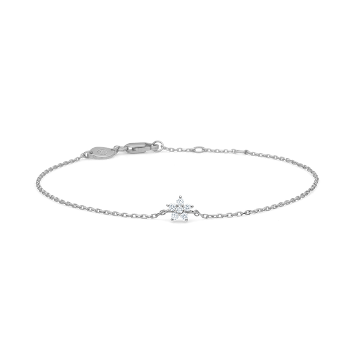 Mads Z Celeste Star armband i silver med stjärnhäng och klara zirkoner, modell 2157141-2.