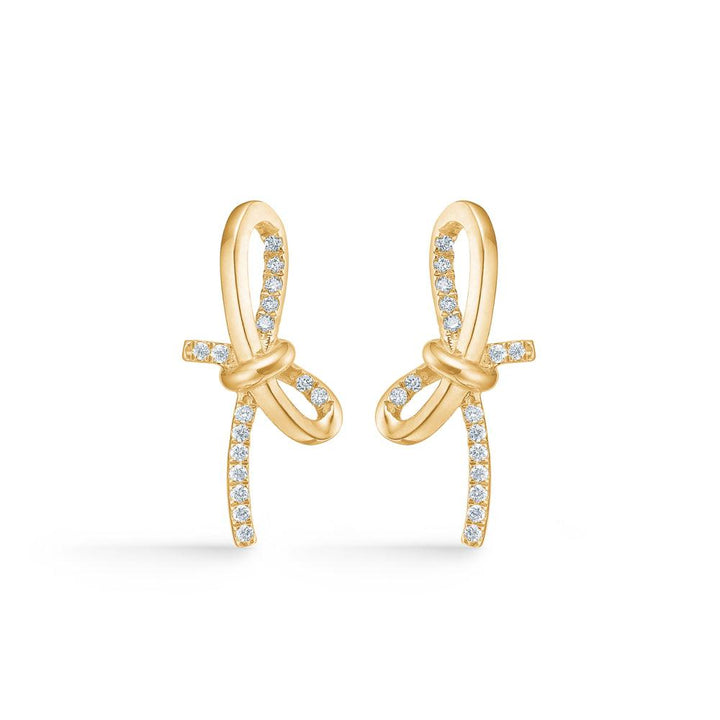 Mads Z Miss Butterfly rosettörhängen i guld med små diamanter, elegant design. Modell 1511003.