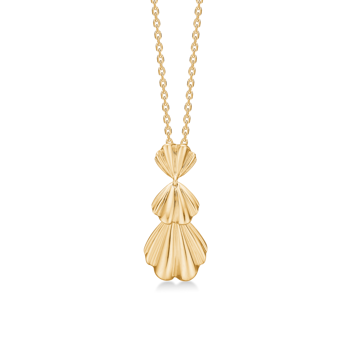 Mads Z Velvet Fan 14kt guldhänge med organisk solfjäderformad design i glänsande guld. Modell 1530189-1.