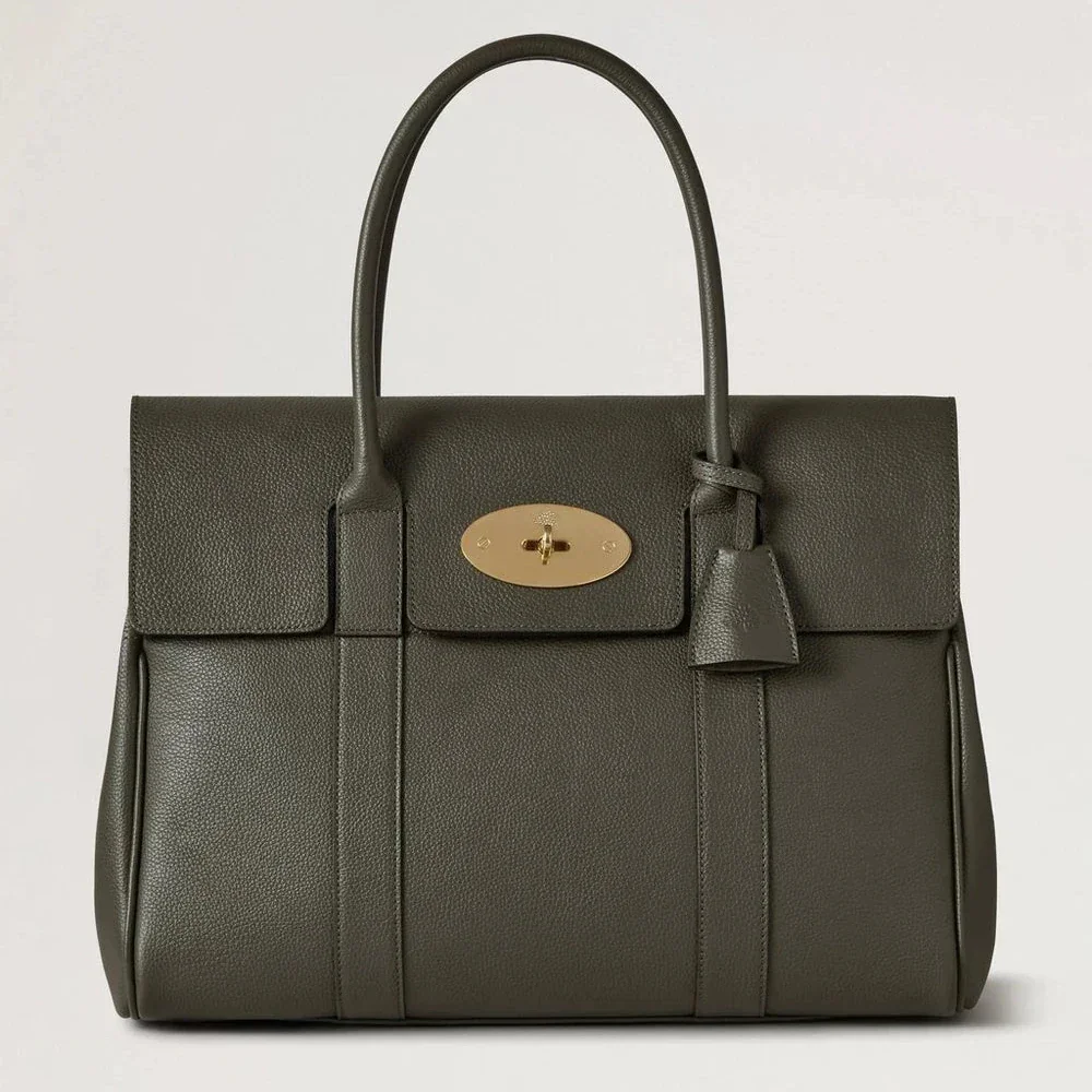 Mulberry Bayswater Juniper Green Small Classic Grain-väska med texturerat läder och guldlås. Modell HH2873205Q749