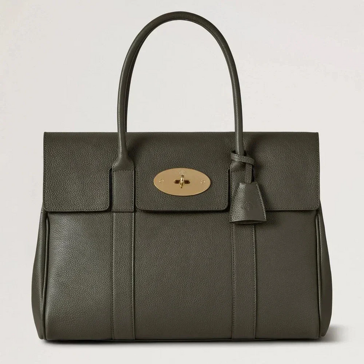 Mulberry Bayswater Juniper Green Small Classic Grain-väska med texturerat läder och guldlås. Modell HH2873205Q749