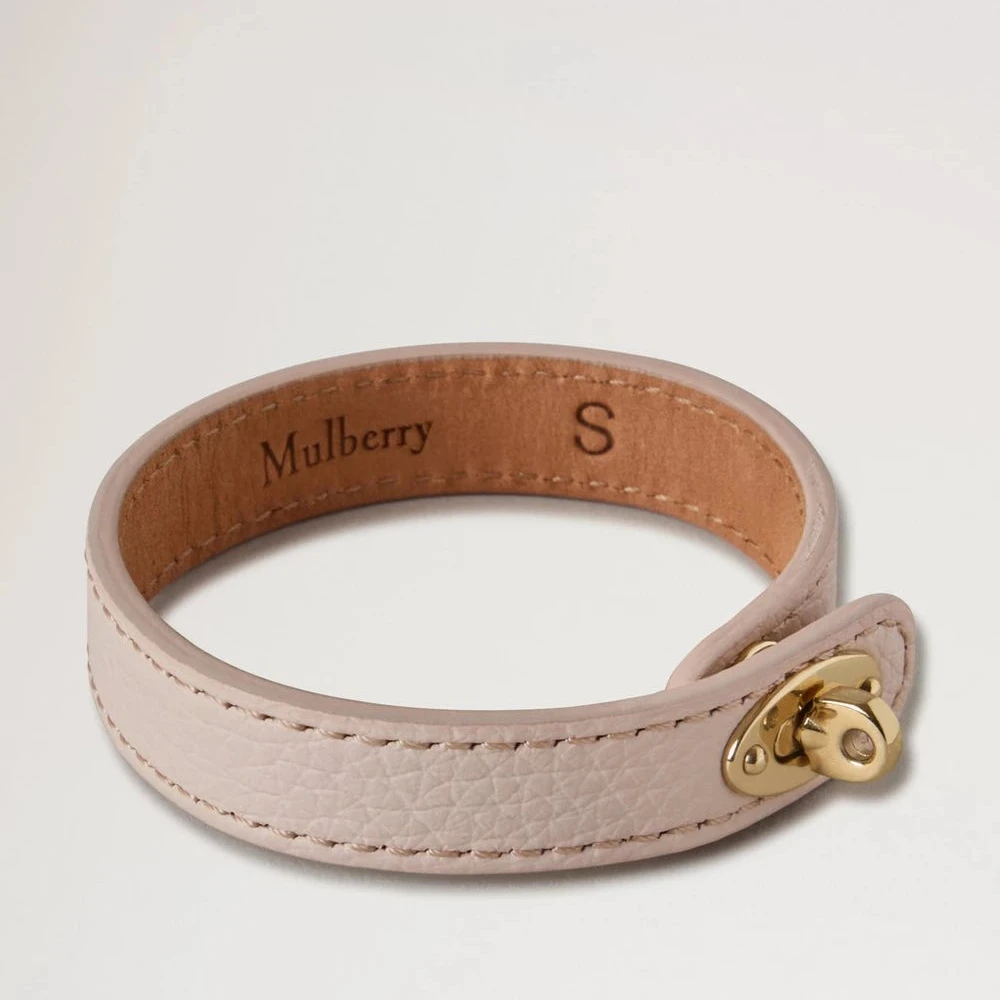 Mulberry Bayswater Tunt läderarmband, ljusrosa läderarmband med guldlås, modell QB2390205J002-001