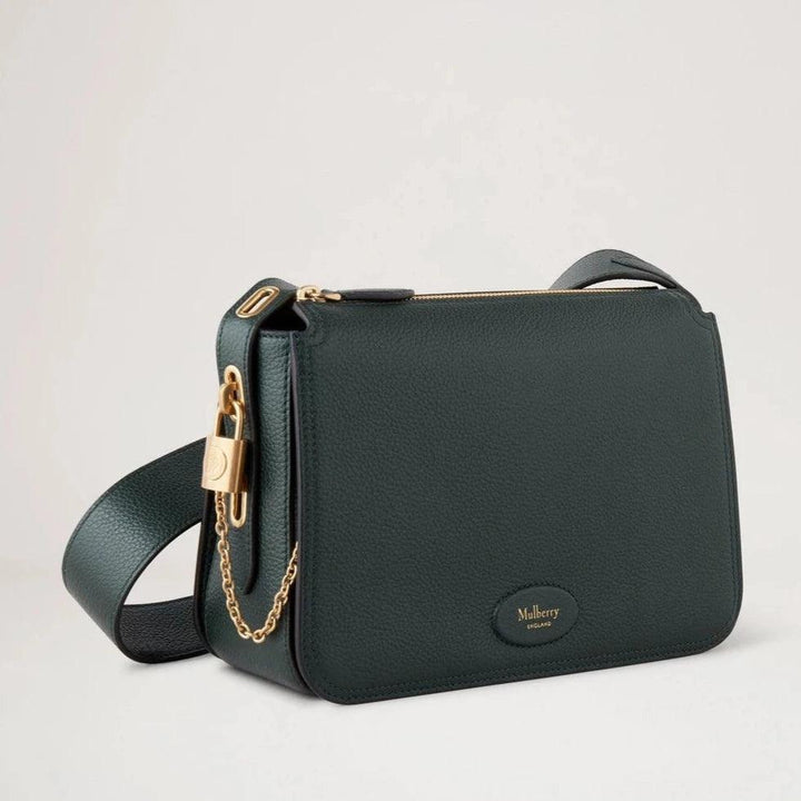 Mulberry Billie Small Classic Grain Mulberry Grön axelväska i mörkgrönt läder, detaljer i guld. Model HH8301/205Q633