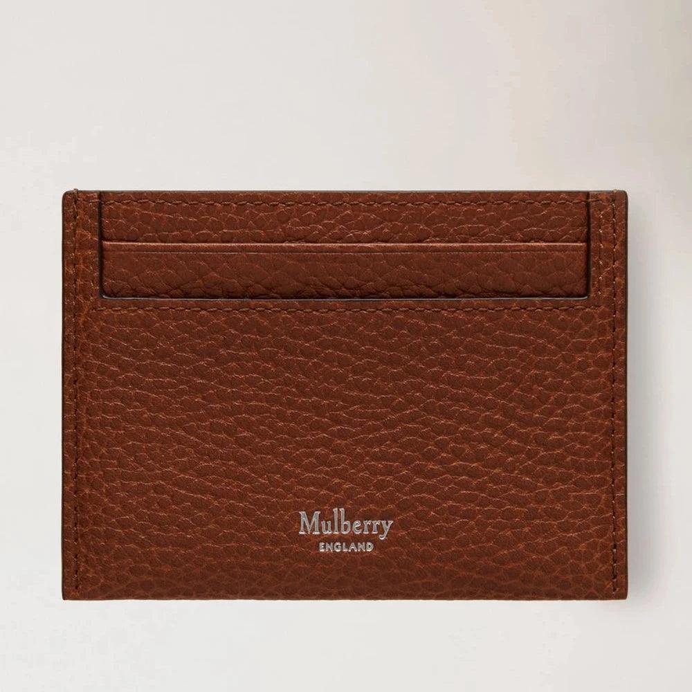 Mulberry Kreditkort Slip Oak Small Classic Grain visar en brun korthållare i präglat läder. Modell RL7422552G110