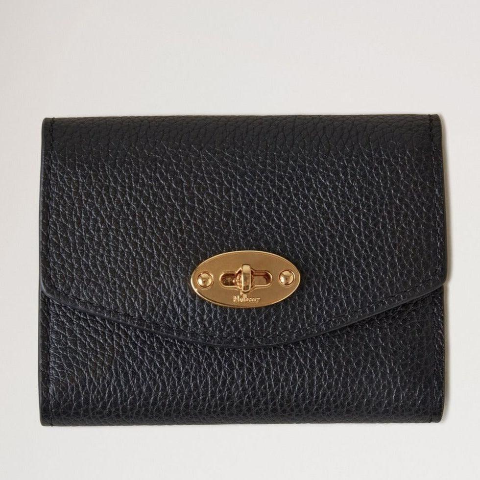 Mulberry Darley Concertina Plånbok Small Classic Grain Black med guldspänne i svart läder, Modell rl8064205a100.