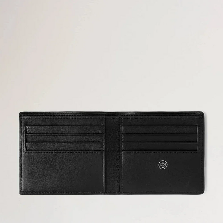 Mulberry Farringdon Card Wallet Svart herrplånbok visar en öppen svart läderplånbok med kortfickor. Modell RL8277645A100