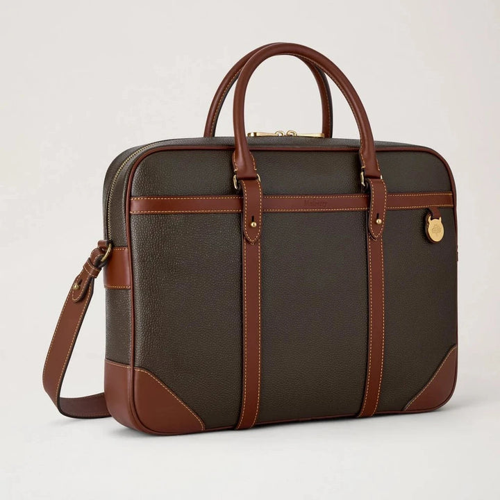 Mulberry Heritage Briefcase Scotchgrain Mole & Cognac, klassisk datorväska i mörkbrunt och cognacfärgat läder med handtag och avtagbar axelrem. Modell HB5130127Q330.