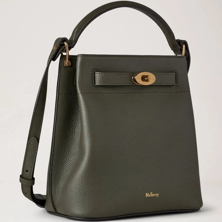 Mulberry Islington Bucket Juniper Green Small Classic Grain i grönt läder med gyllene detaljer. Modell HH9390205Q749