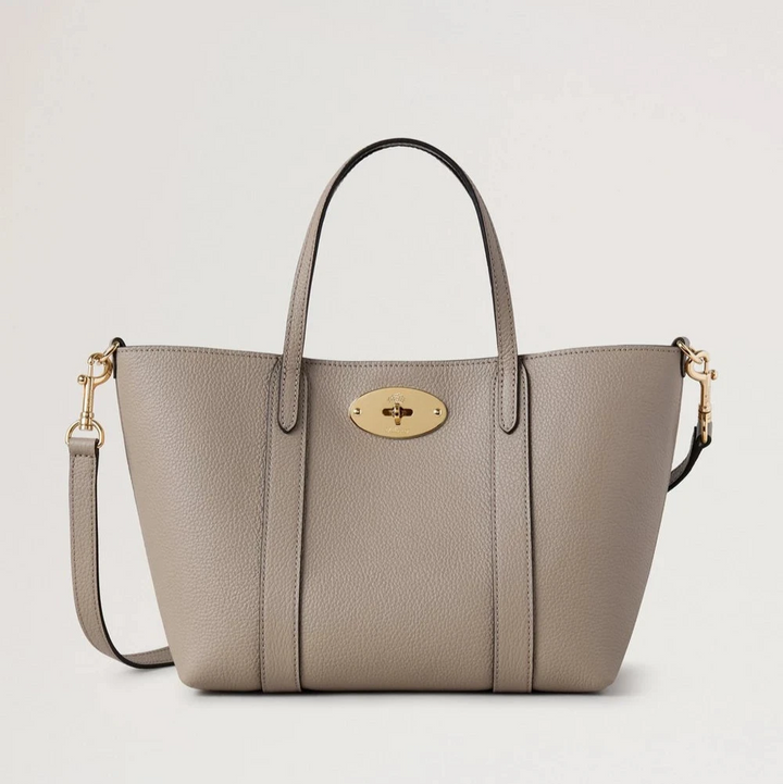 Mulberry Mini Bayswater Tote Small Classic Grain Cashmere Taupe visad med gulddetaljer, modell RL8875205F924.