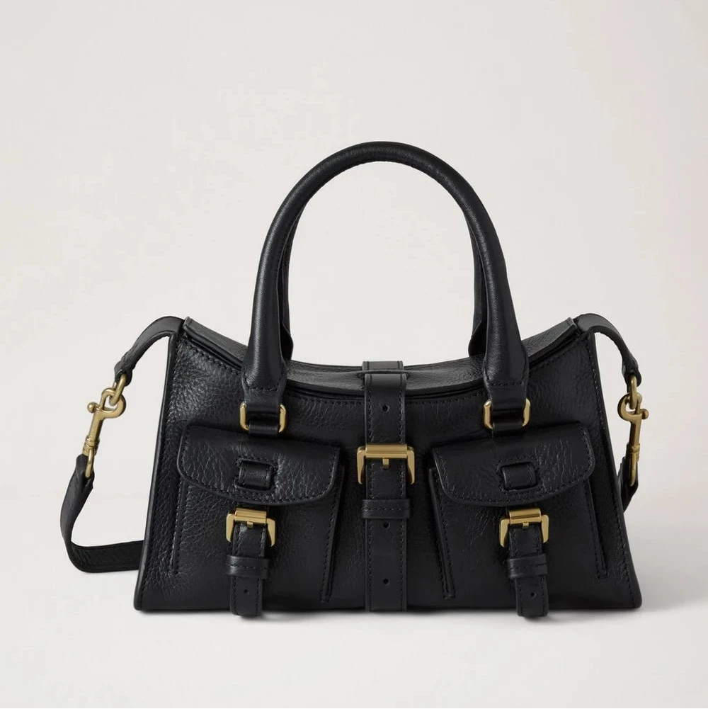 Mulberry Mini Roxanne High Shine Leather Black, snygg svart läderväska med dubbla handtag, fickor fram och mässingsdetaljer. Modell HH9888213A100