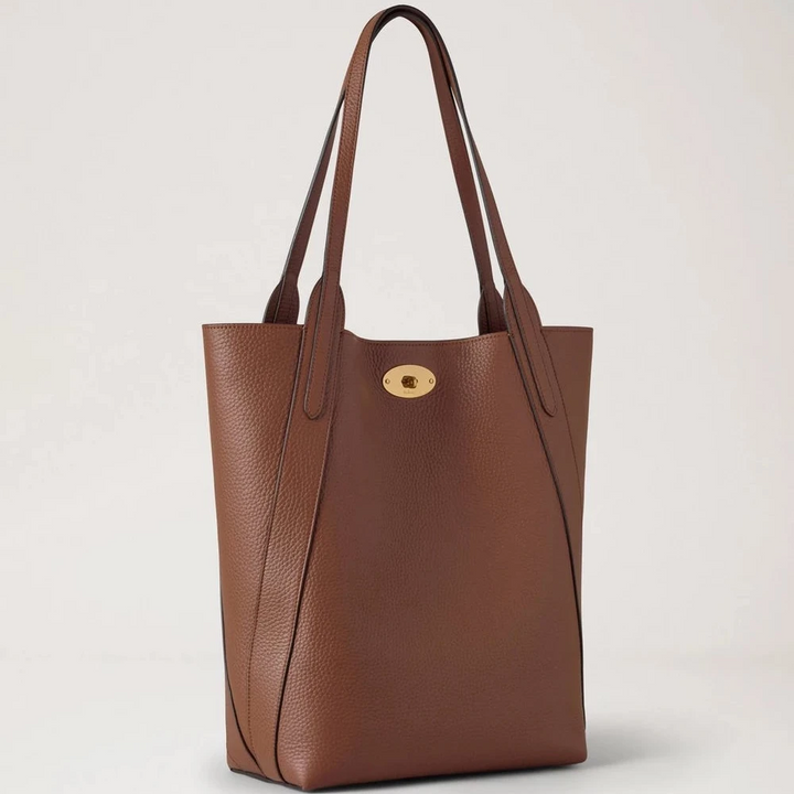 Mulberry North South Bayswater Heavy Grain Bright Oak, brun tygväska i kraftigt läder med guldspänne. Modell HH9104736G222