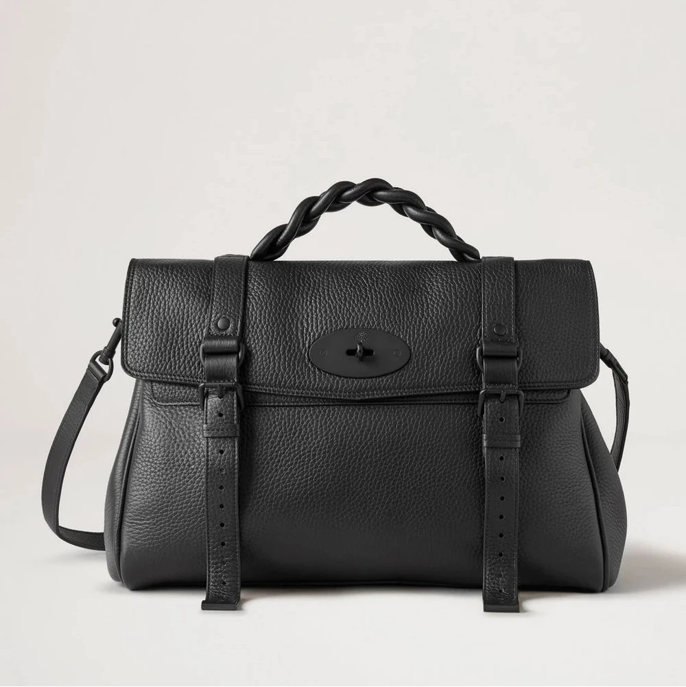 Mulberry Oversized Alexa Heavy Grain Black, klassisk axelväska i svart läder med flätat handtag. Modell hh6884736a100