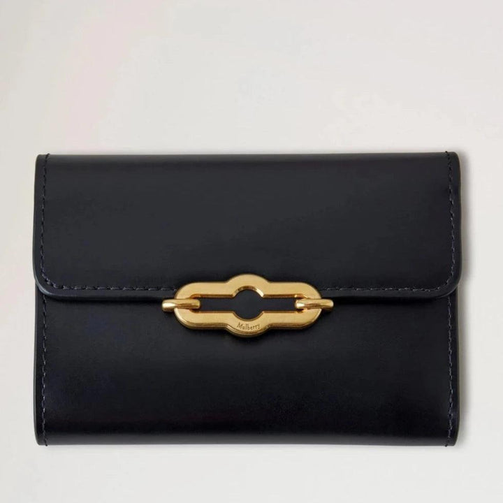 Mulberry Pimlico Compact Wallet, svart super lux kalvskinn med gyllene spänne, modell RL8071603A100.