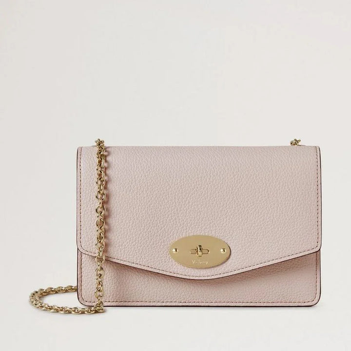 Mulberry Liten Darley Liten Classic Grain Blossom Rosa läderväska med guldkedja, modell RL7791205J002