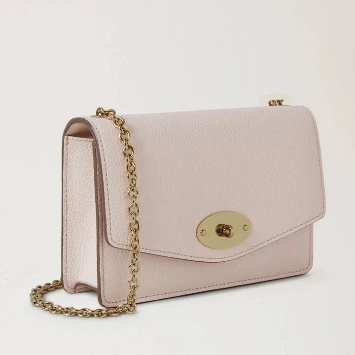 Mulberry Liten Darley Liten Classic Grain Blossom Pink, rosa läderväska med gyllene kedja, modell RL7791205J002