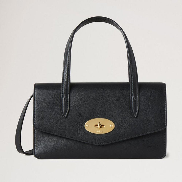 Mulberry Liten Darley Top Handle Black Micro Classic Grain, elegant svart läderväska med gyllene spänne. Modell RL8678587A100