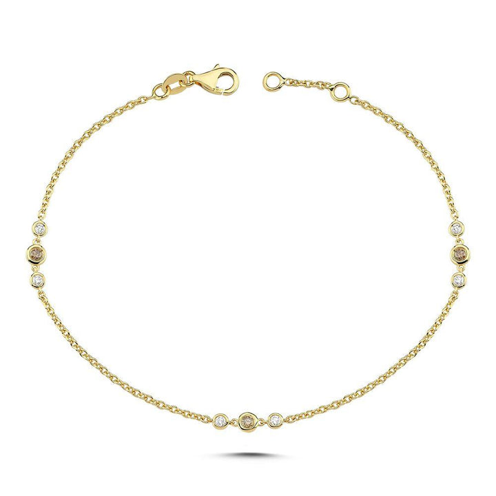 Nuran Champagne armband med diamanter, elegant guldarmband med runda insatta stenar. Modell B3090CH-021RG.