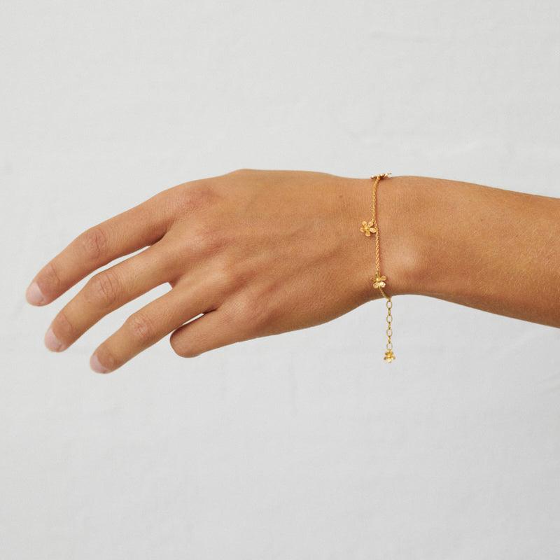 Pernille Corydon Wild Poppy Armbånd I Forgyldt Sølv - Armbånd - B-363-GP