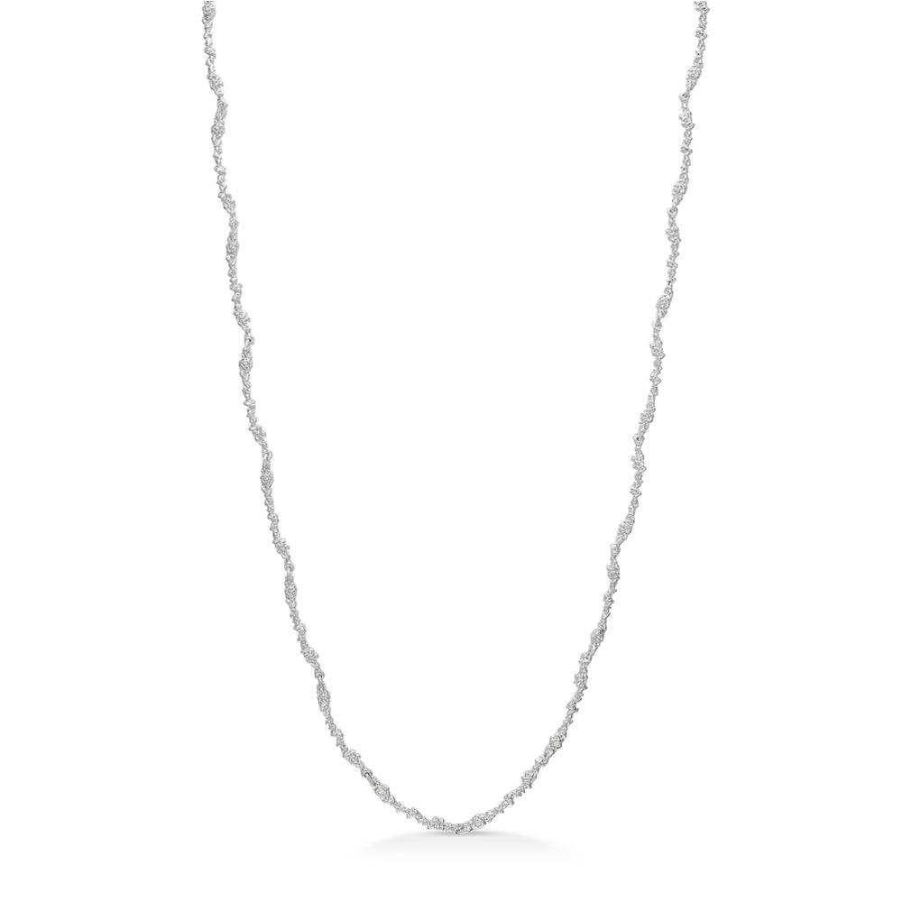Studio Z Silica halsband i silver med organisk textur, elegant och enkel stil. Modell 7127805-7127805-1