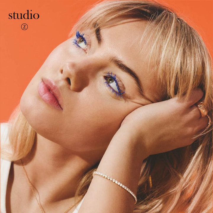 studio-z-solv-guldpläterat-tennisarmband som bärs av kvinna, elegant och slimmad design, modell 7257097-7257097-2