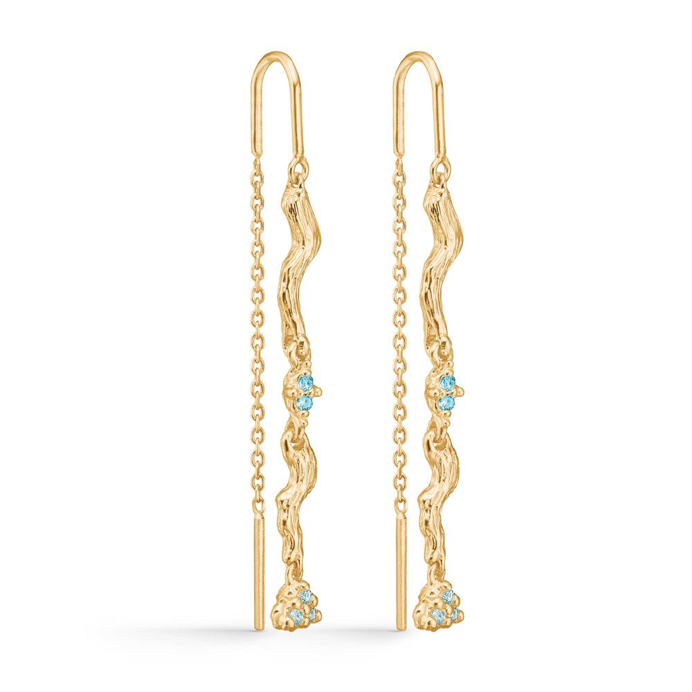 Studio Z Tangled Chain örhängen med kedja i guld och blå zirconia, organisk form. Modell 7207847-1
