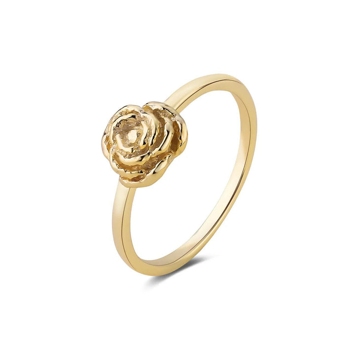 Wioga Anna Auguste Gilded Rose Ring – elegant fingerring med rosédetalj i glänsande guld. Modell R-8823-GP-001.