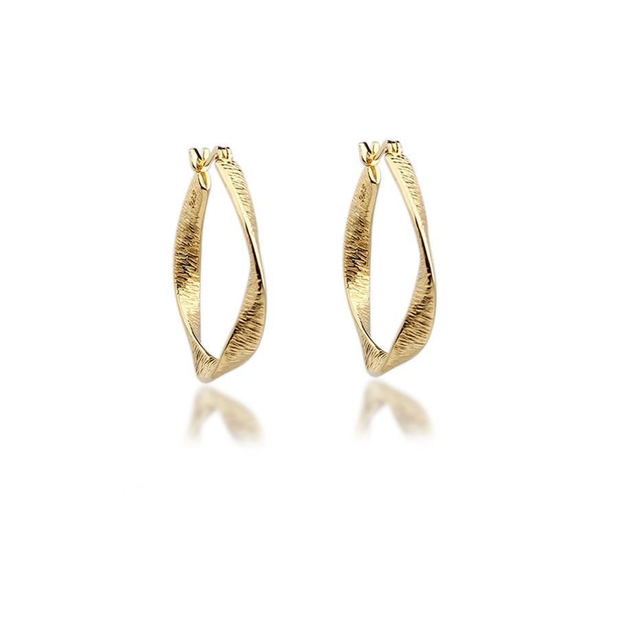 Aqua Dulce Twisted Lines creoler, elegant guldpläterad båge med tvinnad struktur, modell 5187-5187-1.