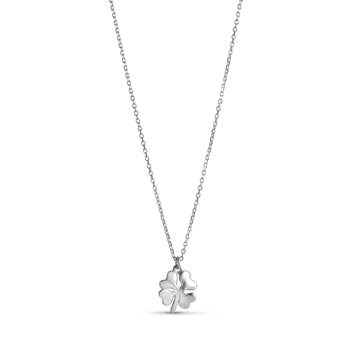 enamel organiska klöverhalsband visar en enkel silverkedja med matt klöverhänge, modell N79SM-N79SM-1