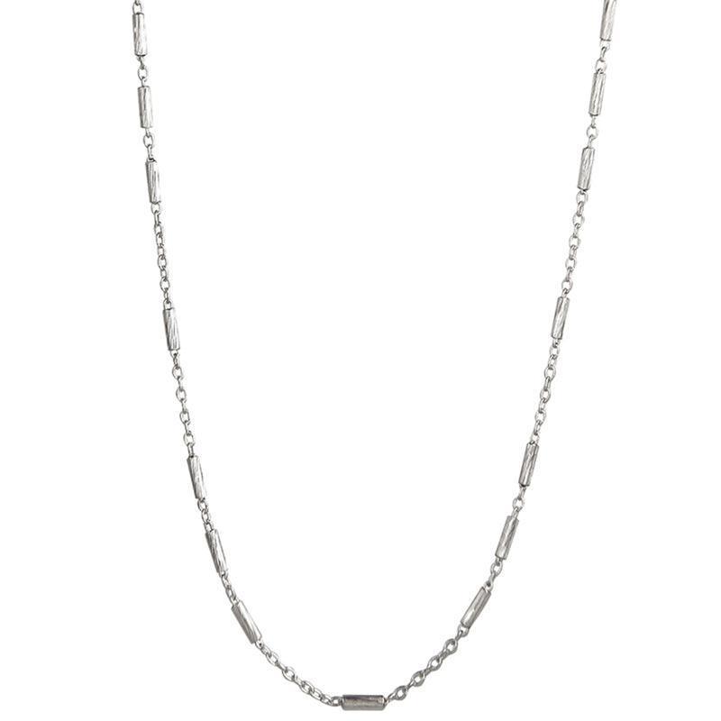 Jeberg Jewellery Nora halsband silver med små avlånga länkar, enkel och elegant stil. Modell 4560-42-p