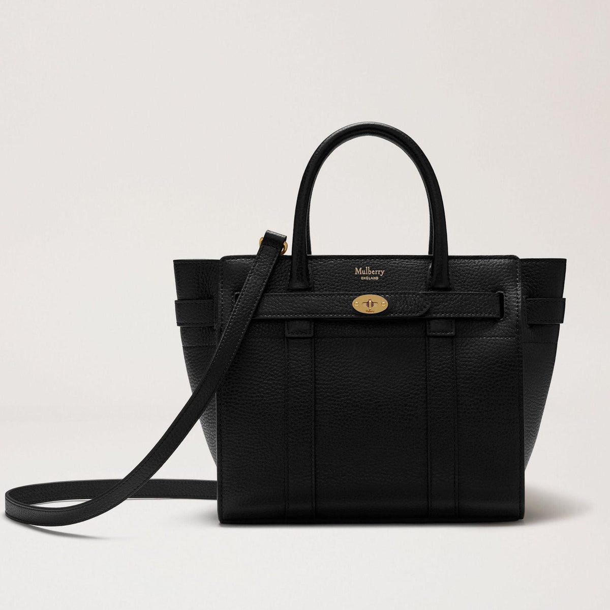Mulberry Väska med mini dragkedja Bayswater Liten Classic Grain Black, svart läderväska med gulddetaljer och justerbar axelrem. Modell hh4949205a100
