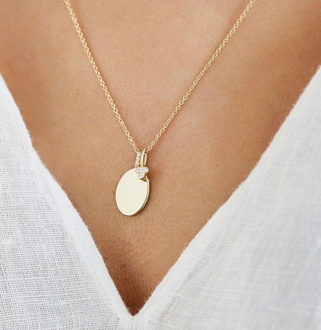 Ro Copenhagen Orbit Dot 18kt guld vedhæng med diamant, forside, model 62826